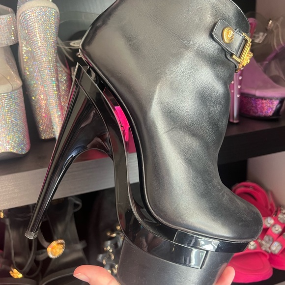 Versace triple platform heel booties black gold Medusa zip up sexy rare iconic - Picture 3 of 12